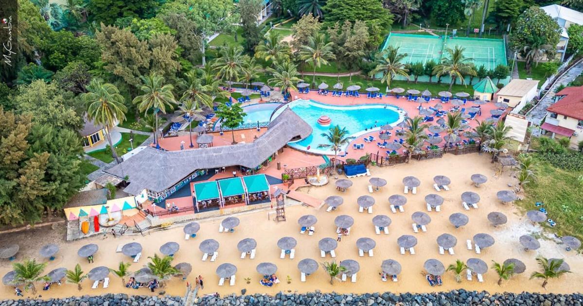 Senegambia Beach Hotel Кололі Екстер'єр фото