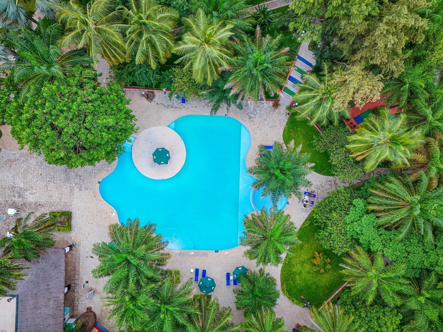 Senegambia Beach Hotel Кололі Екстер'єр фото