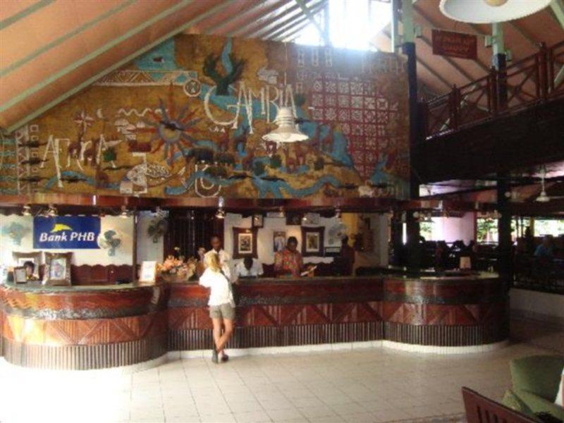 Senegambia Beach Hotel Кололі Екстер'єр фото
