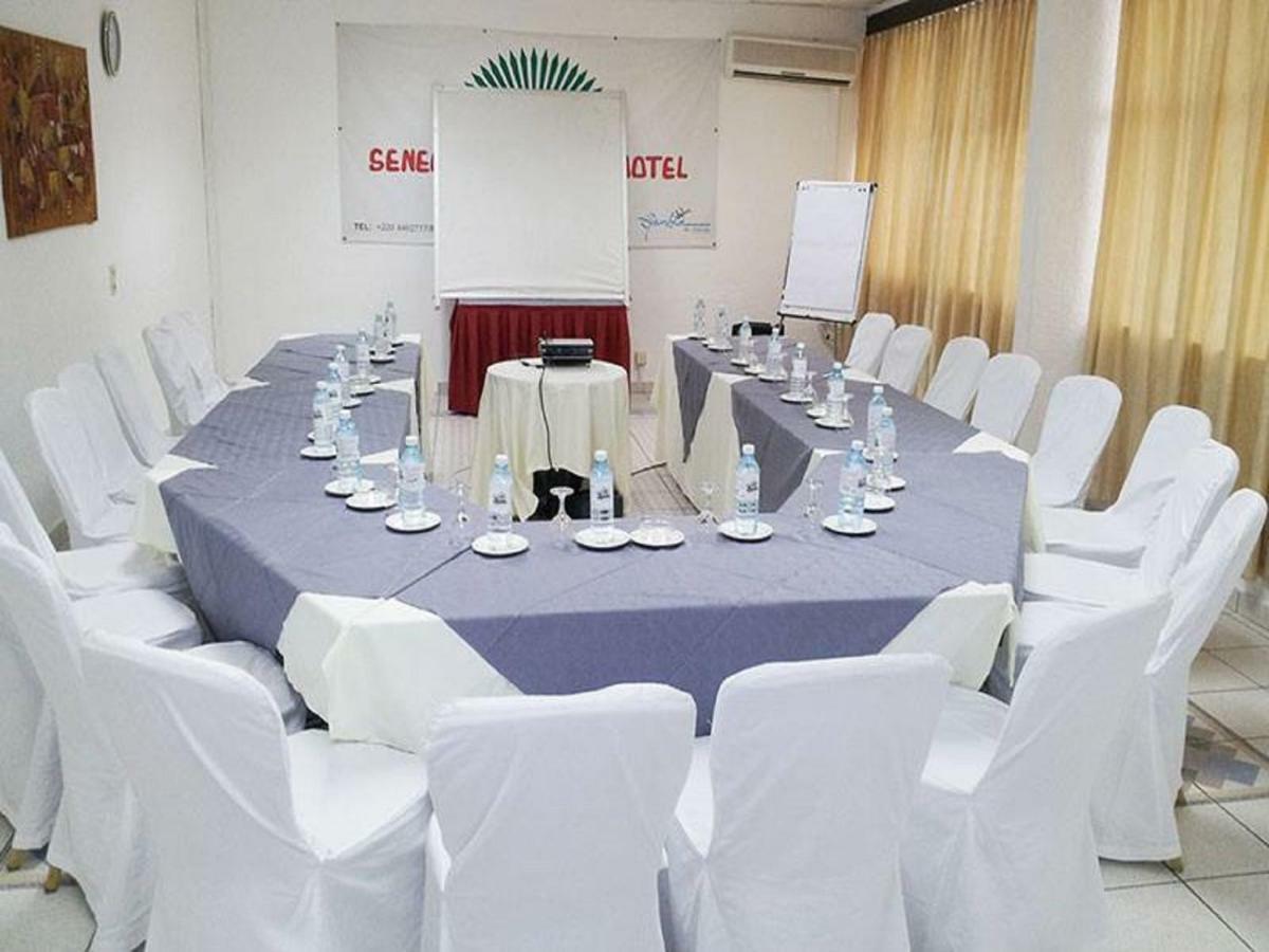 Senegambia Beach Hotel Кололі Екстер'єр фото